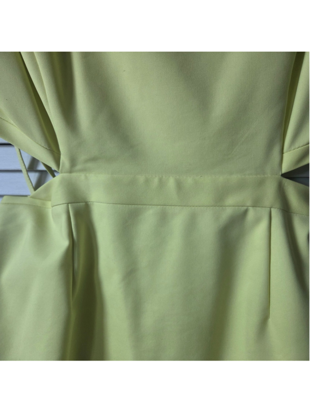 Women's NWT Tahari ASL Neon Green Tyra Dress with Cutouts Size 6 - Picture 8 of 16